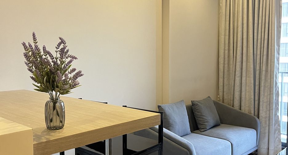 For rent 1 bed condo in Watthana, Bangkok