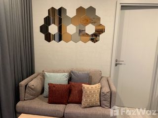 Wohnung zur Miete mit Studio in Watthana, Bangkok