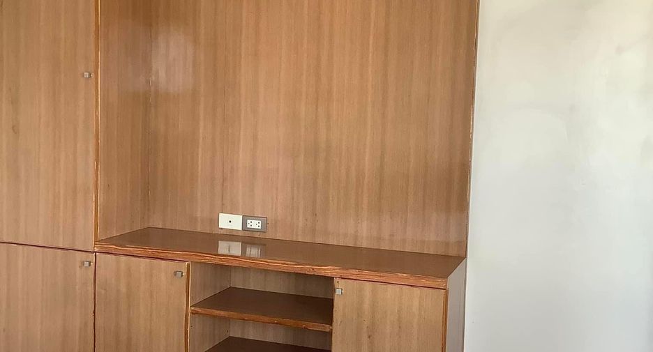 For rent 2 bedrooms condo in Phaya Thai, Bangkok