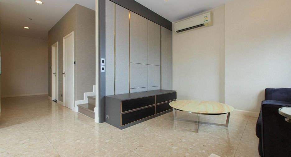 For rent 2 ベッドルーム condo in Khlong Toei, Bangkok