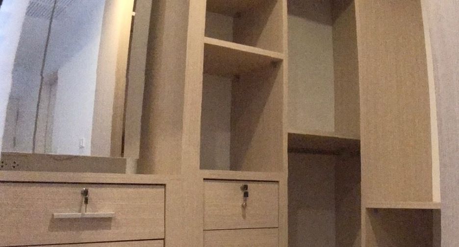 For rent 1 bed condo in Phaya Thai, Bangkok
