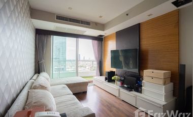 À louer 2 chambres condo à Khlong San, Bangkok