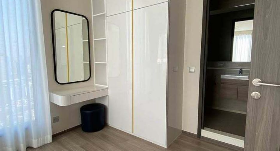 For rent 3 bedrooms condo in Bang Kho Laem, Bangkok
