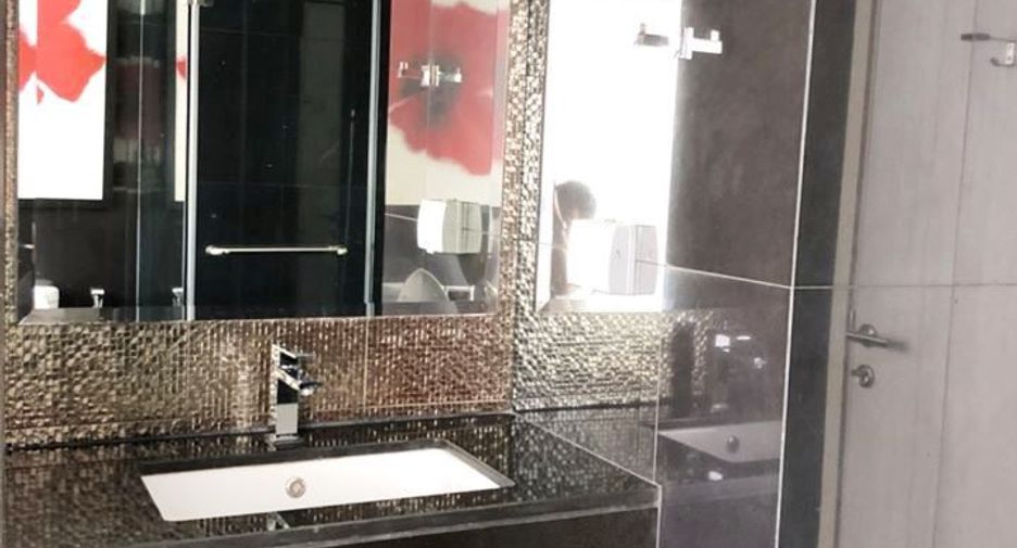 Wohnung zur Miete mit 2 Zimmer in Khlong Toei, Bangkok