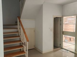 出租 3 卧室 联排别墅 在 Bang Phli, Samut Prakan