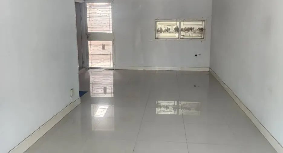 For rent 3 bedrooms townhouse in Bang Phli, Samut Prakan