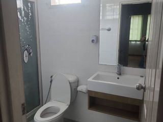 出租 3 卧室 联排别墅 在 Bang Phli, Samut Prakan