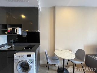 À louer studio condo à Khlong Toei, Bangkok