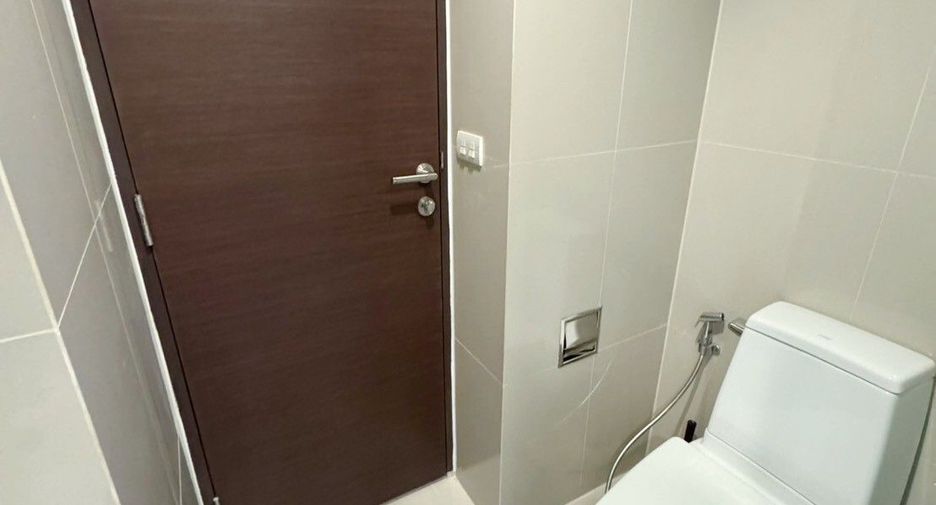 For rent 1 bed condo in Sathon, Bangkok