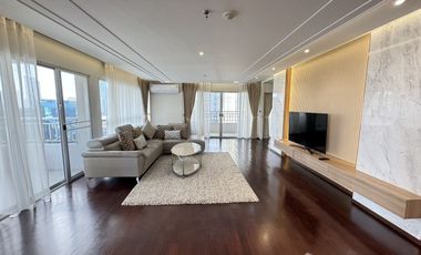 For rent 4 bedrooms condo in Sathon, Bangkok