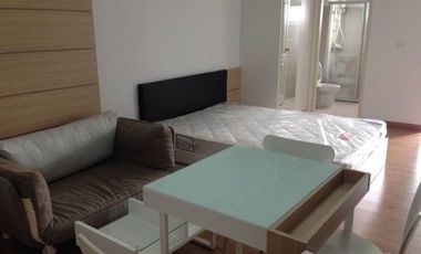 For rent studio condo in Watthana, Bangkok