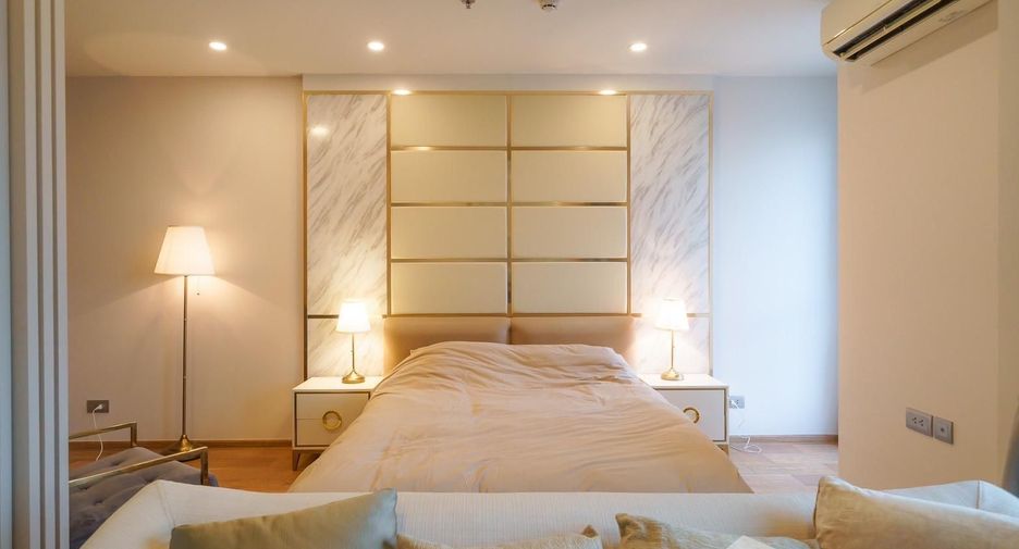 For rent 1 bed condo in Pathum Wan, Bangkok