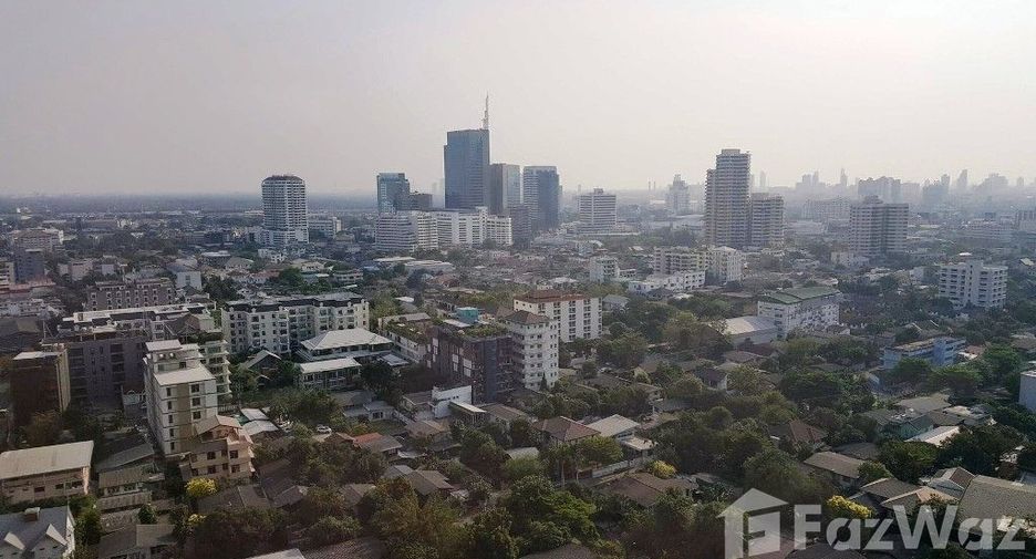 Condo en alquiler de 1 habitaciones en Khlong Toei, Bangkok