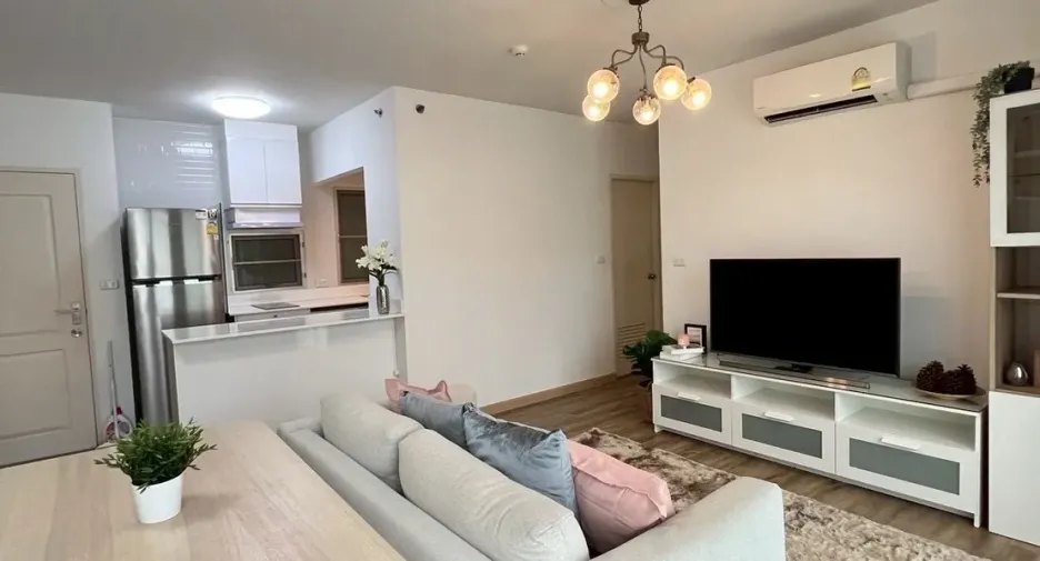 For rent 2 bedrooms condo in Bang Na, Bangkok