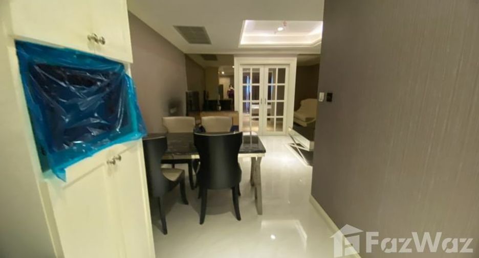Wohnung zur Miete mit 1 Zimmer in Bang Rak, Bangkok