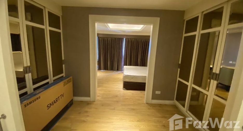 Wohnung zur Miete mit 1 Zimmer in Bang Rak, Bangkok