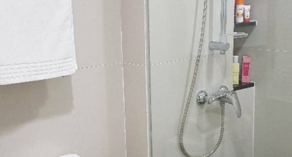 For rent 3 bedrooms condo in Sathon, Bangkok