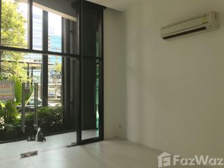 À louer studio condo à Din Daeng, Bangkok