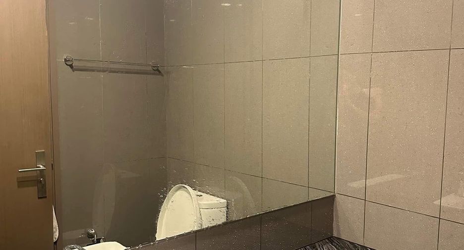 For rent 1 bed condo in Bang Rak, Bangkok