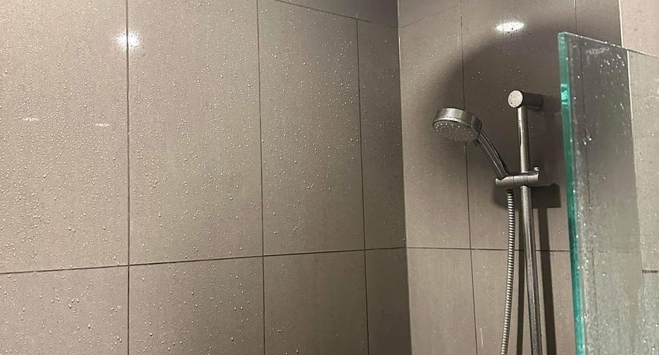 For rent 1 bed condo in Bang Rak, Bangkok