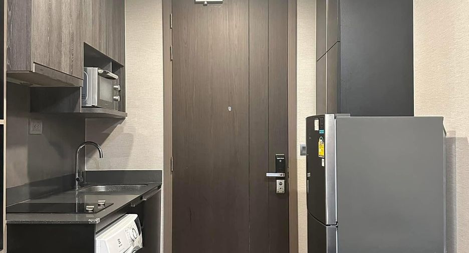 For rent 1 bed condo in Bang Rak, Bangkok