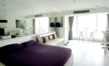 For rent studio condo in Khlong Toei, Bangkok