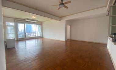 Apartment zur Miete mit 3 Zimmer in Watthana, Bangkok