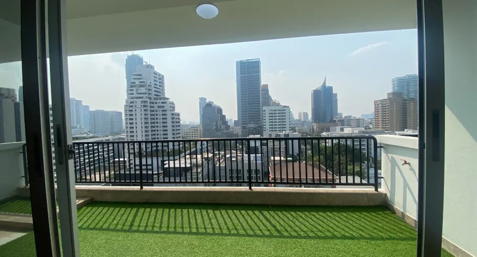 Apartment zur Miete mit 3 Zimmer in Watthana, Bangkok