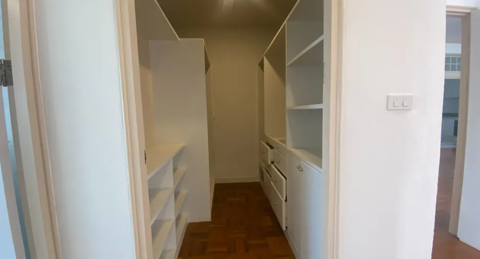 Apartment zur Miete mit 3 Zimmer in Watthana, Bangkok