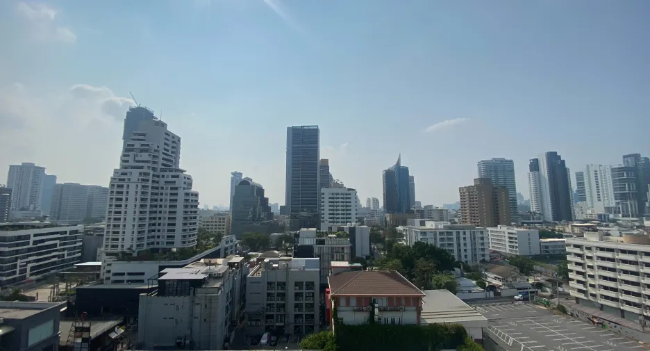 Apartment zur Miete mit 3 Zimmer in Watthana, Bangkok