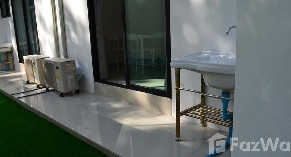 For rent 1 bed apartment in Phra Khanong, Bangkok