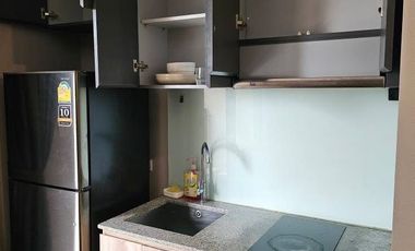 Condo en alquiler de 1 habitaciones en Sathon, Bangkok