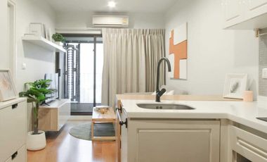 Condo en alquiler de 1 habitaciones en Khlong Toei, Bangkok