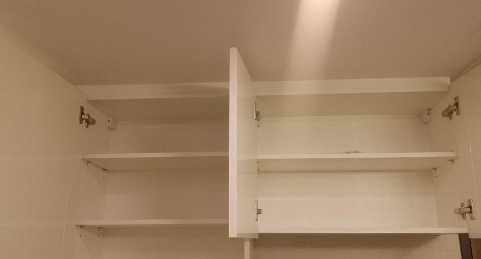 For rent 1 bed condo in Huai Khwang, Bangkok