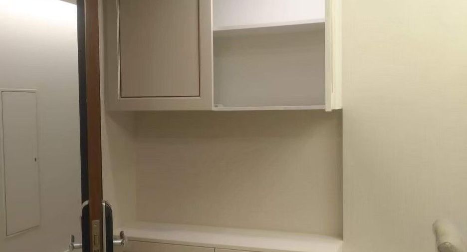 For rent 1 bed condo in Huai Khwang, Bangkok