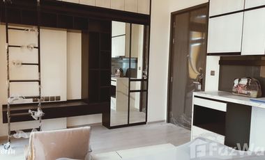 Condo en alquiler de 1 habitaciones en Phra Khanong, Bangkok