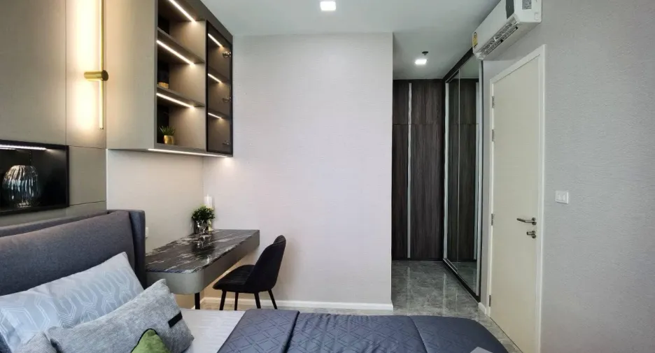 Condo en alquiler de 1 habitaciones en Huai Khwang, Bangkok
