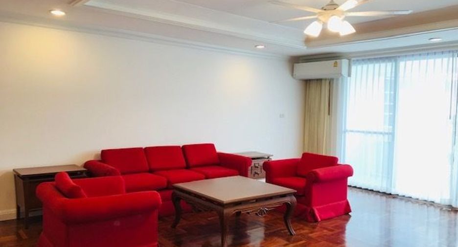À louer 4 chambres appartement à Khlong Toei, Bangkok