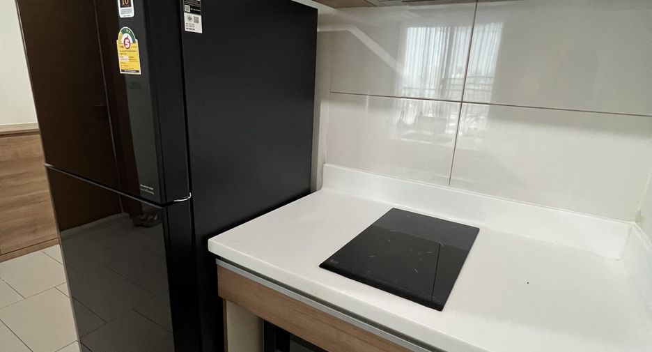 For rent 1 bed condo in Huai Khwang, Bangkok