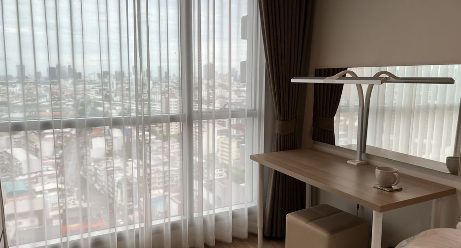 For rent 1 bed condo in Huai Khwang, Bangkok