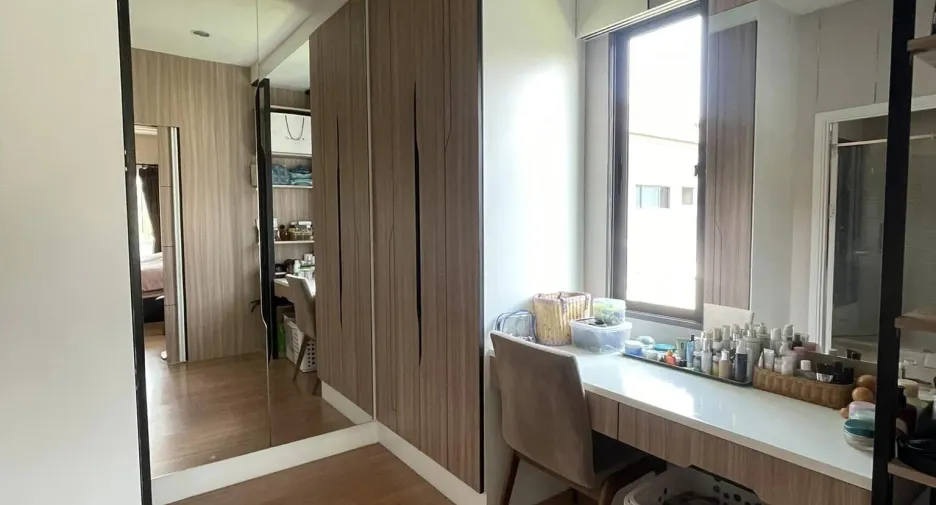 For rent 4 bedrooms house in Suan Luang, Bangkok