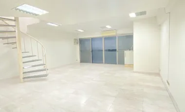 出租 2 卧室 公寓 在 Watthana, 曼谷
