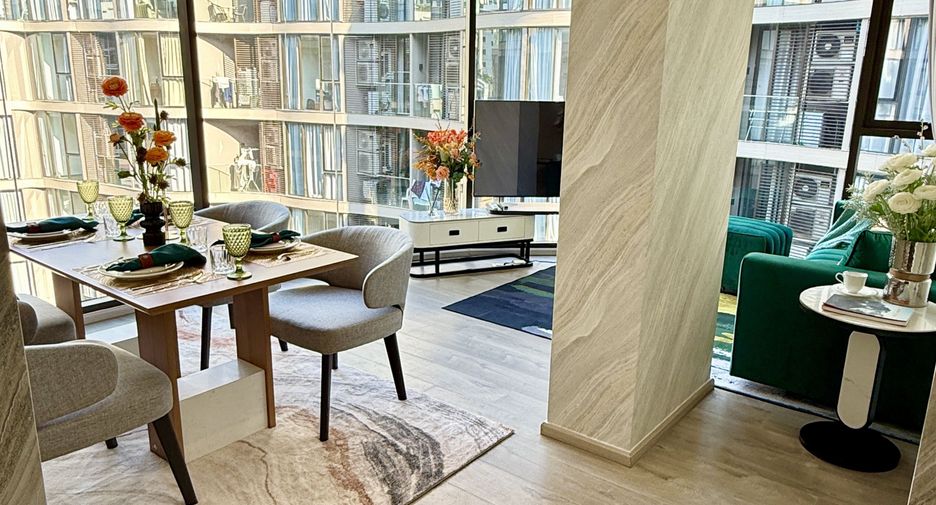 For rent 2 bedrooms condo in Khlong Toei, Bangkok