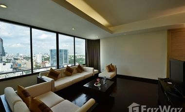 For rent 3 bedrooms apartment in Phaya Thai, Bangkok