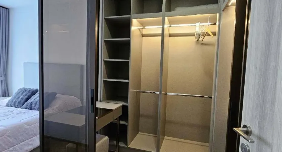 For rent 1 bed condo in Watthana, Bangkok