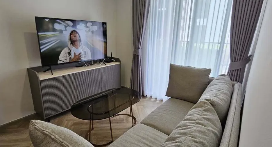 For rent 1 bed condo in Watthana, Bangkok
