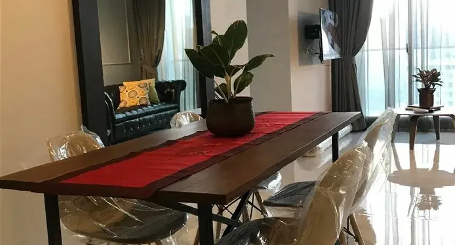 Wohnung zur Miete mit 2 Zimmer in Watthana, Bangkok