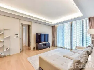 For rent 2 bedrooms condo in Pathum Wan, Bangkok