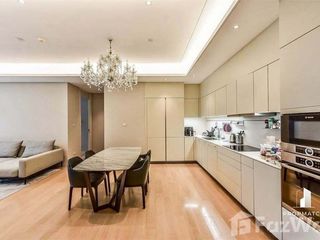 For rent 2 bedrooms condo in Pathum Wan, Bangkok