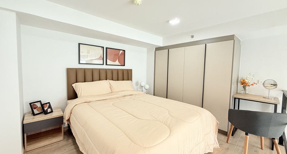 For rent 1 bed condo in Huai Khwang, Bangkok